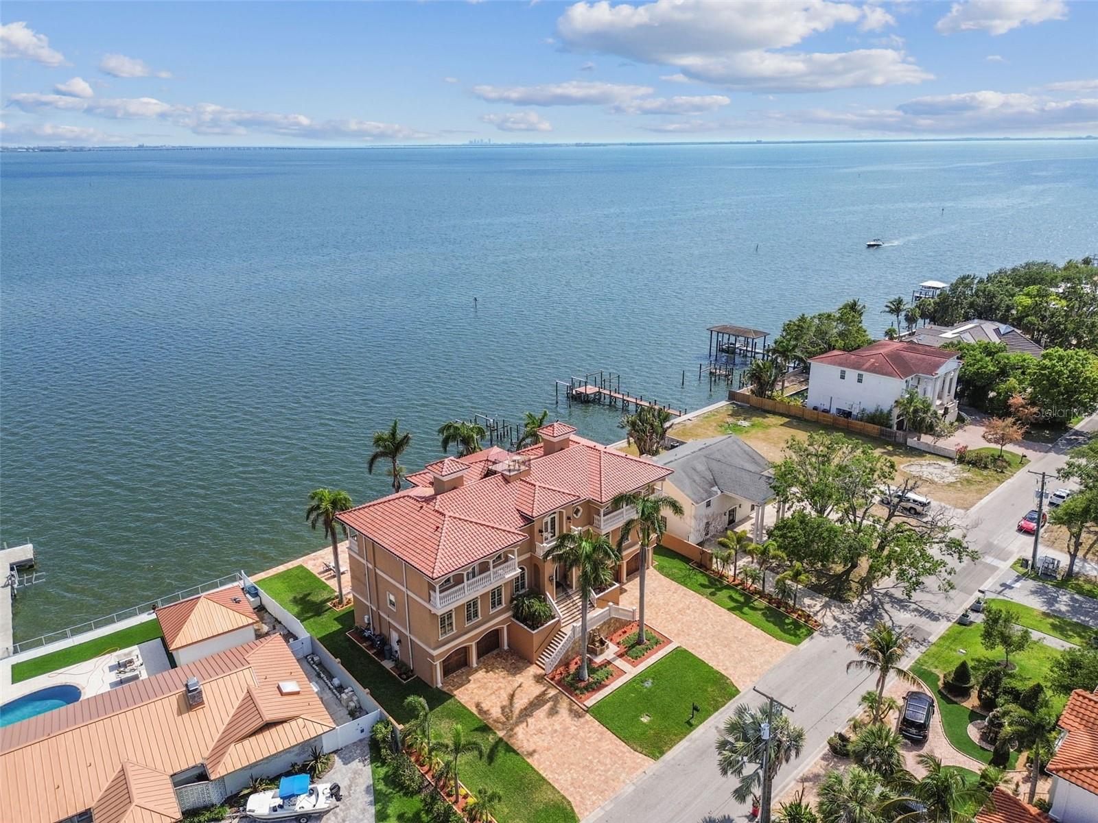 TB8383270 Property Photo