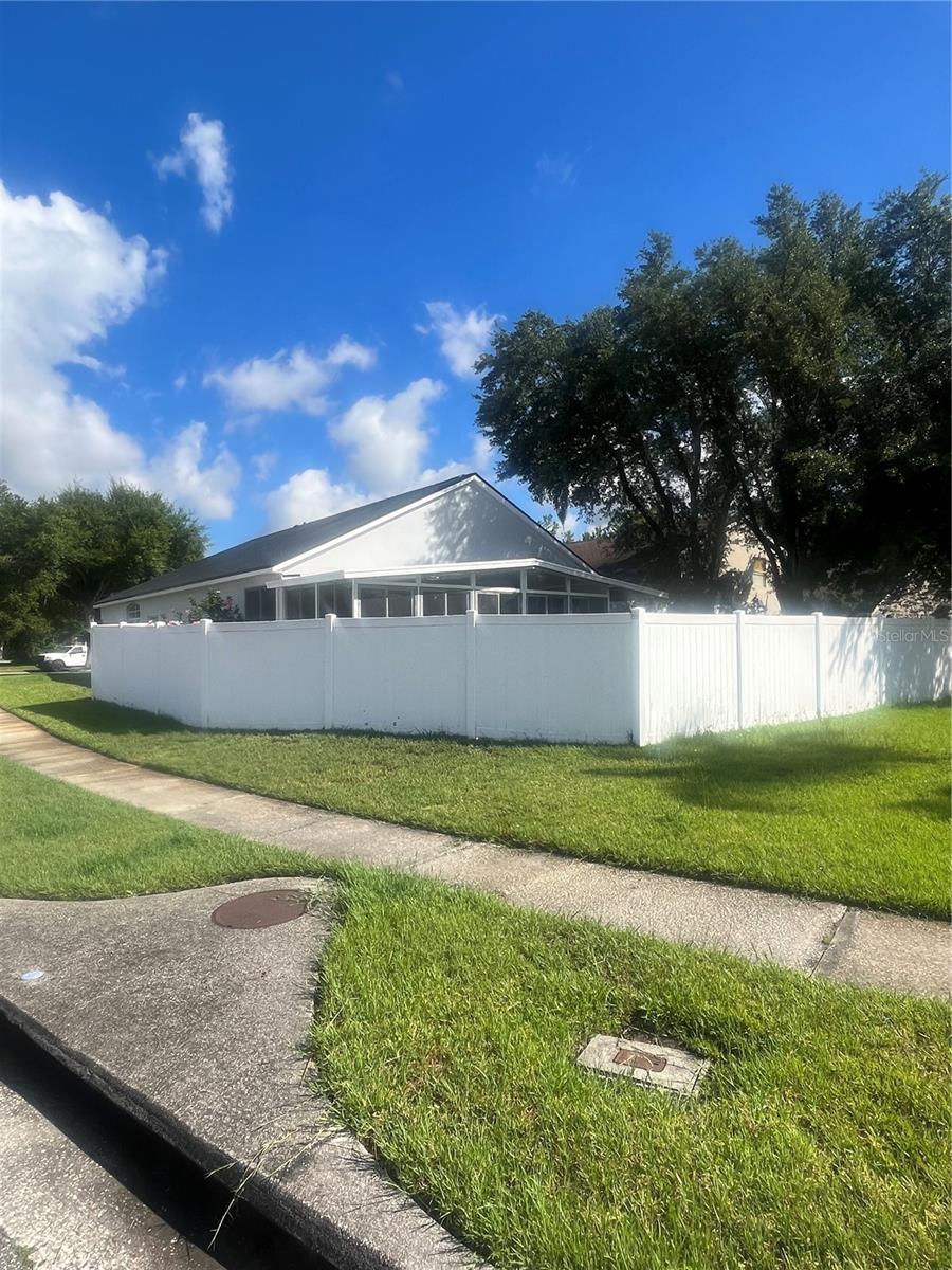 421 LEXINGDALE DR, ORLANDO, FL, 32828