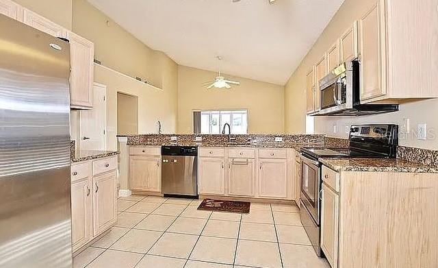 421 LEXINGDALE DR, ORLANDO, FL, 32828