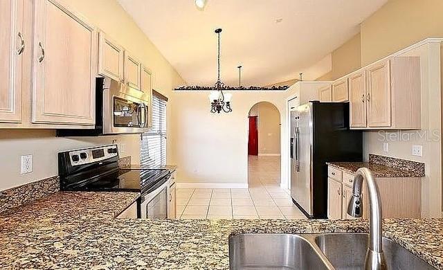 421 LEXINGDALE DR, ORLANDO, FL, 32828