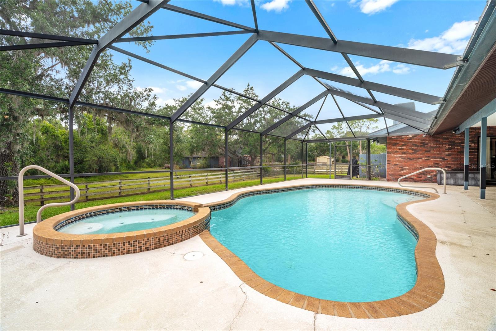 140 COWPEN LN, SARASOTA, FL, 34240