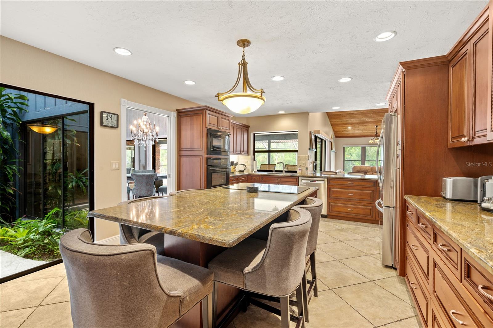 140 COWPEN LN, SARASOTA, FL, 34240