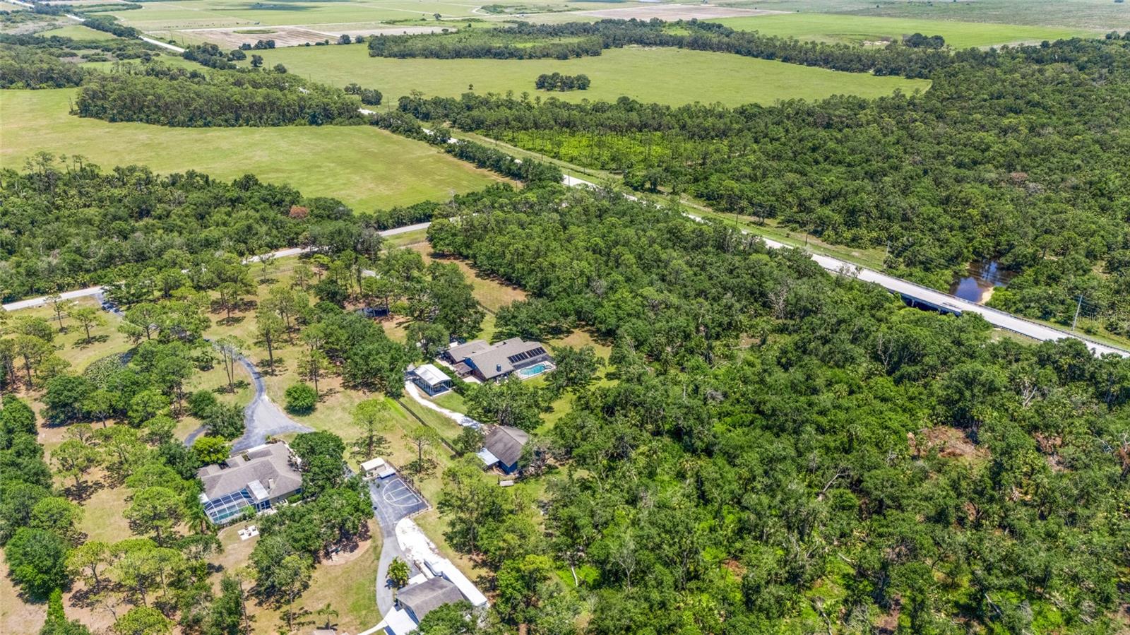 140 COWPEN LN, SARASOTA, FL, 34240