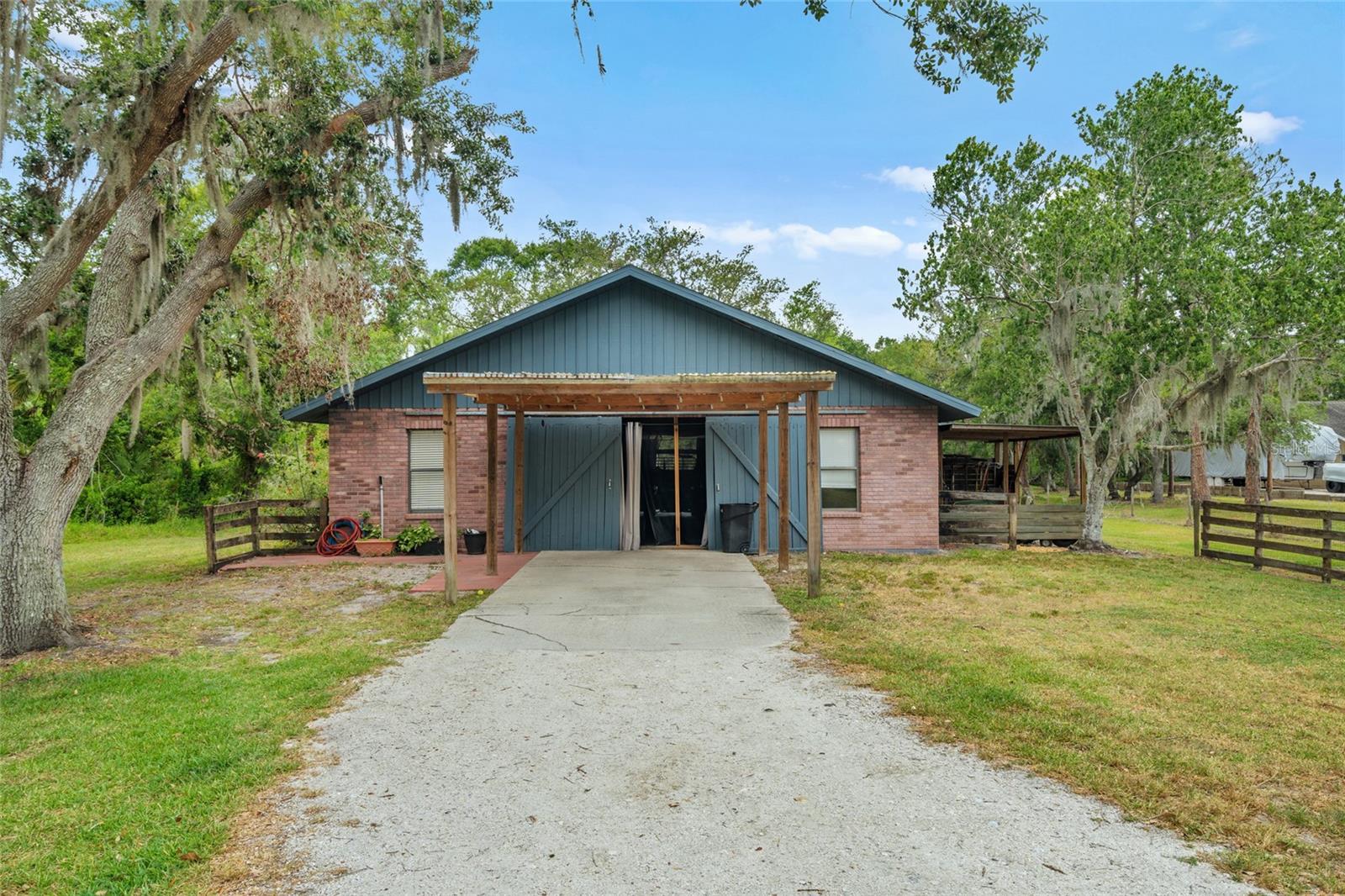 140 COWPEN LN, SARASOTA, FL, 34240