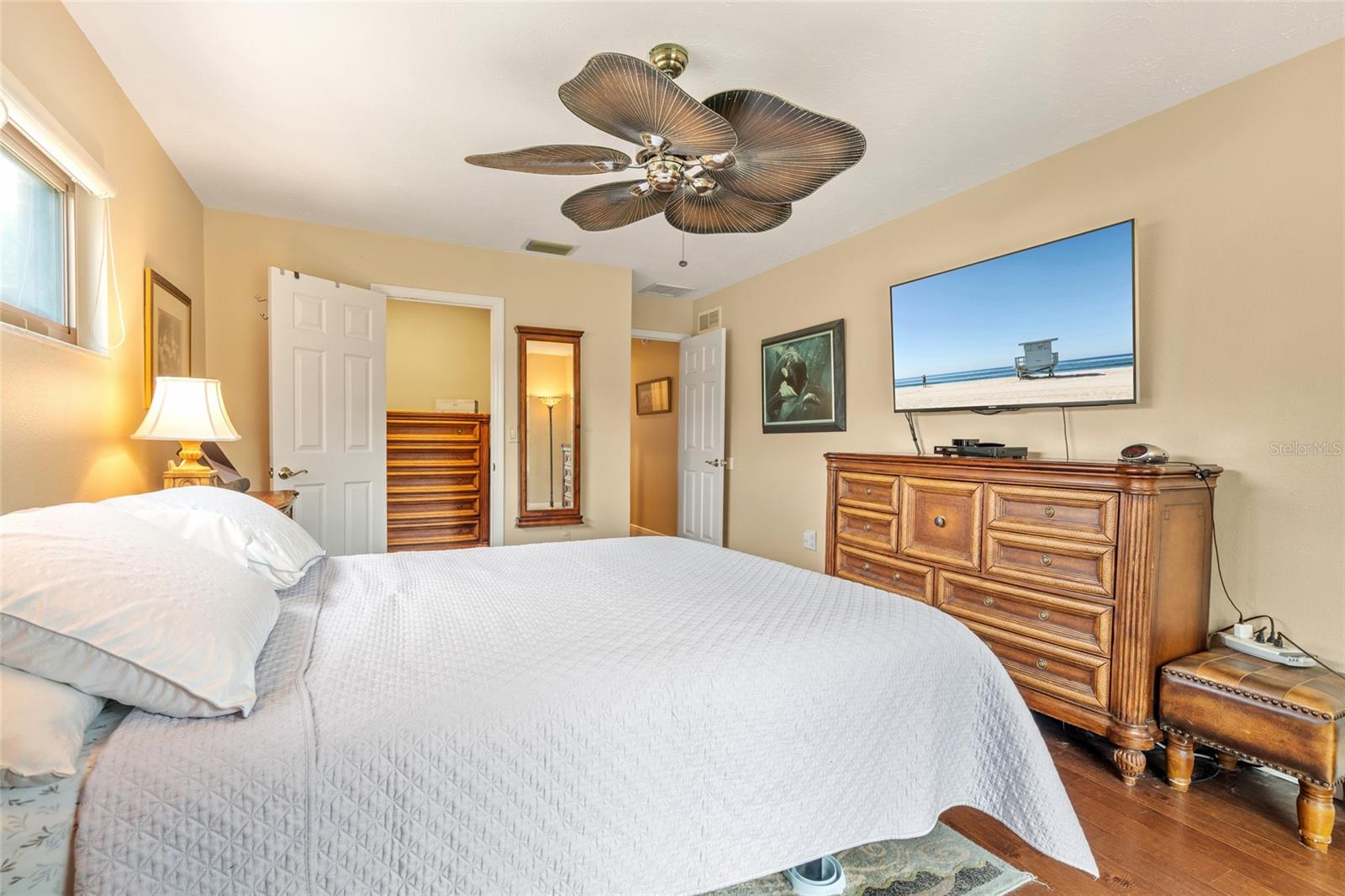 140 COWPEN LN, SARASOTA, FL, 34240