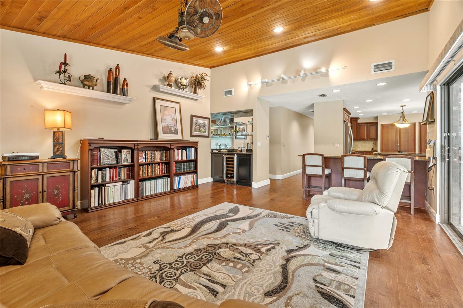 140 COWPEN LN, SARASOTA, FL, 34240