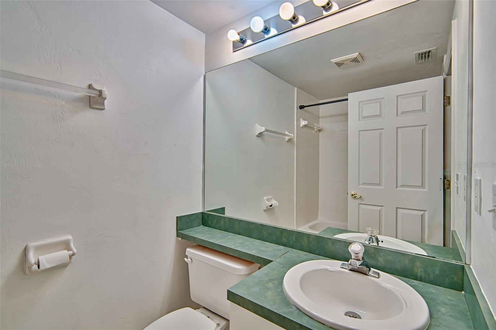 5067 NW 1ST PL #87, GAINESVILLE, FL, 32607