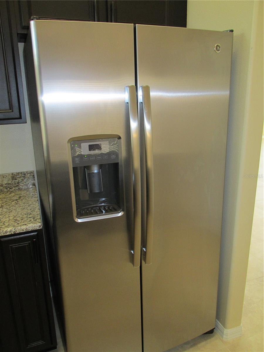 1524 MAXIMILIAN DR, WESLEY CHAPEL, FL, 33543