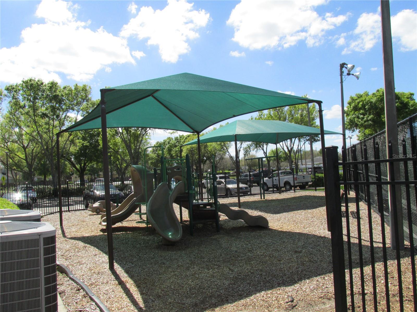 1524 MAXIMILIAN DR, WESLEY CHAPEL, FL, 33543