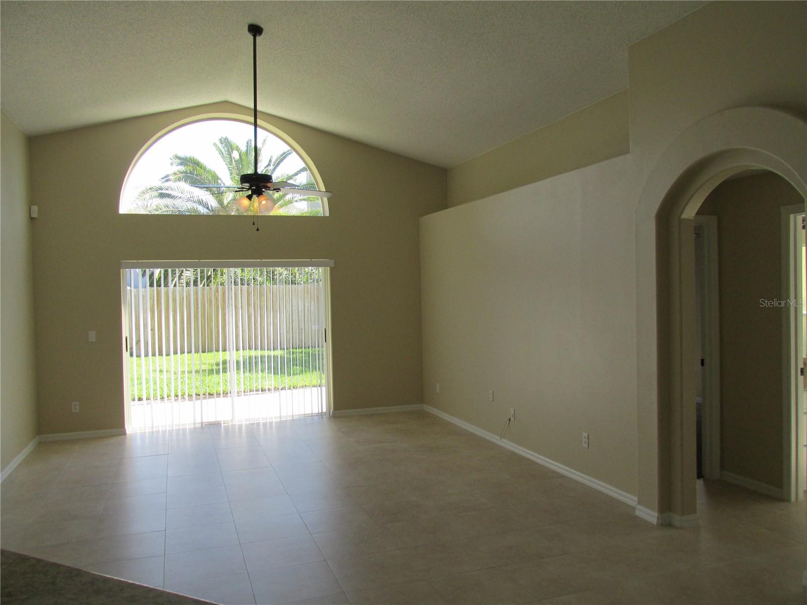 1524 MAXIMILIAN DR, WESLEY CHAPEL, FL, 33543