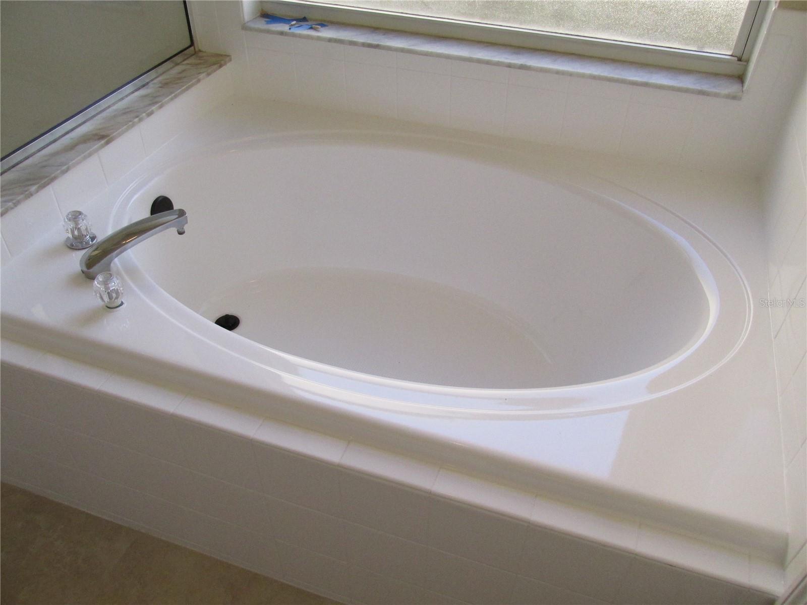 1524 MAXIMILIAN DR, WESLEY CHAPEL, FL, 33543