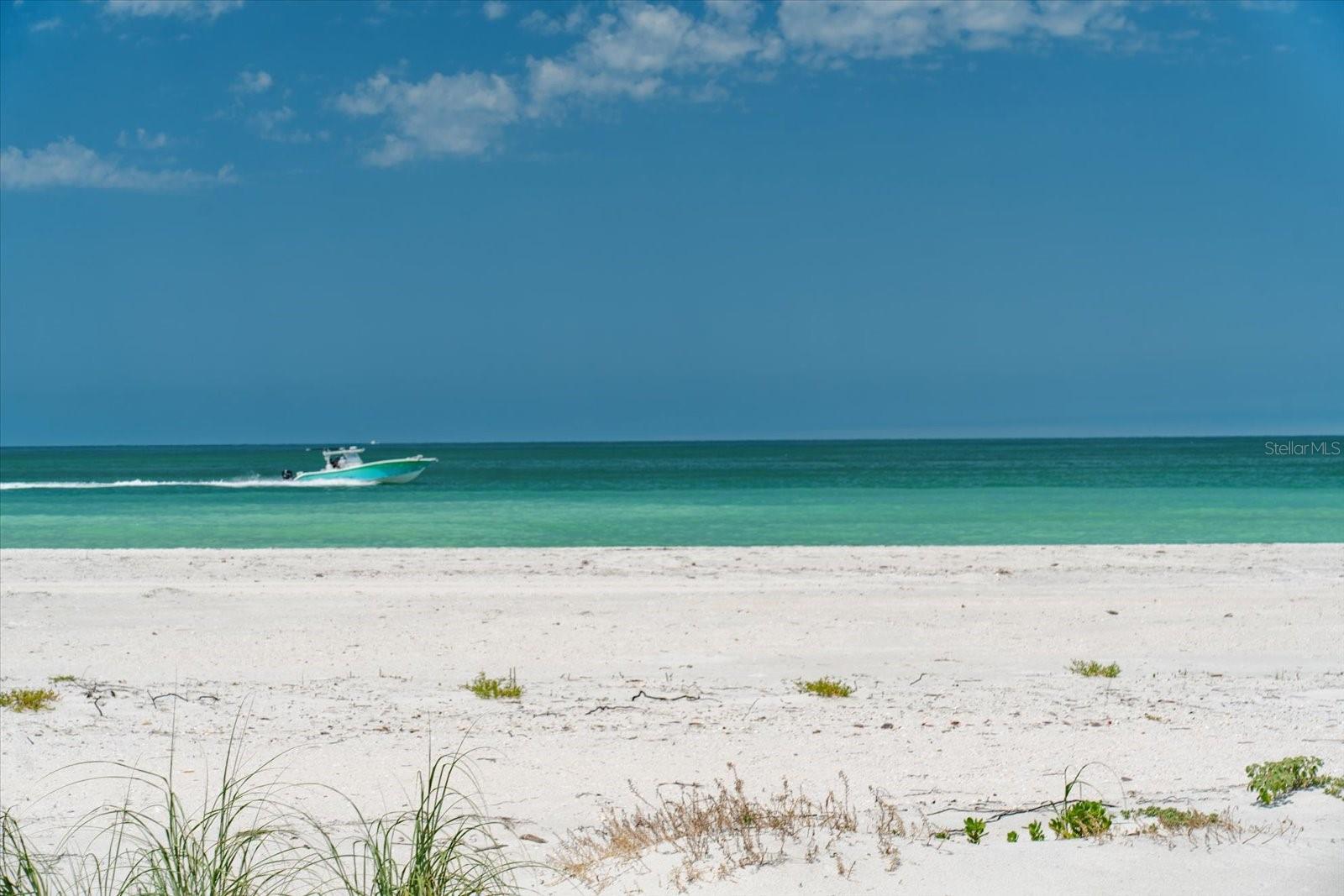 TB8383297 Property Photo