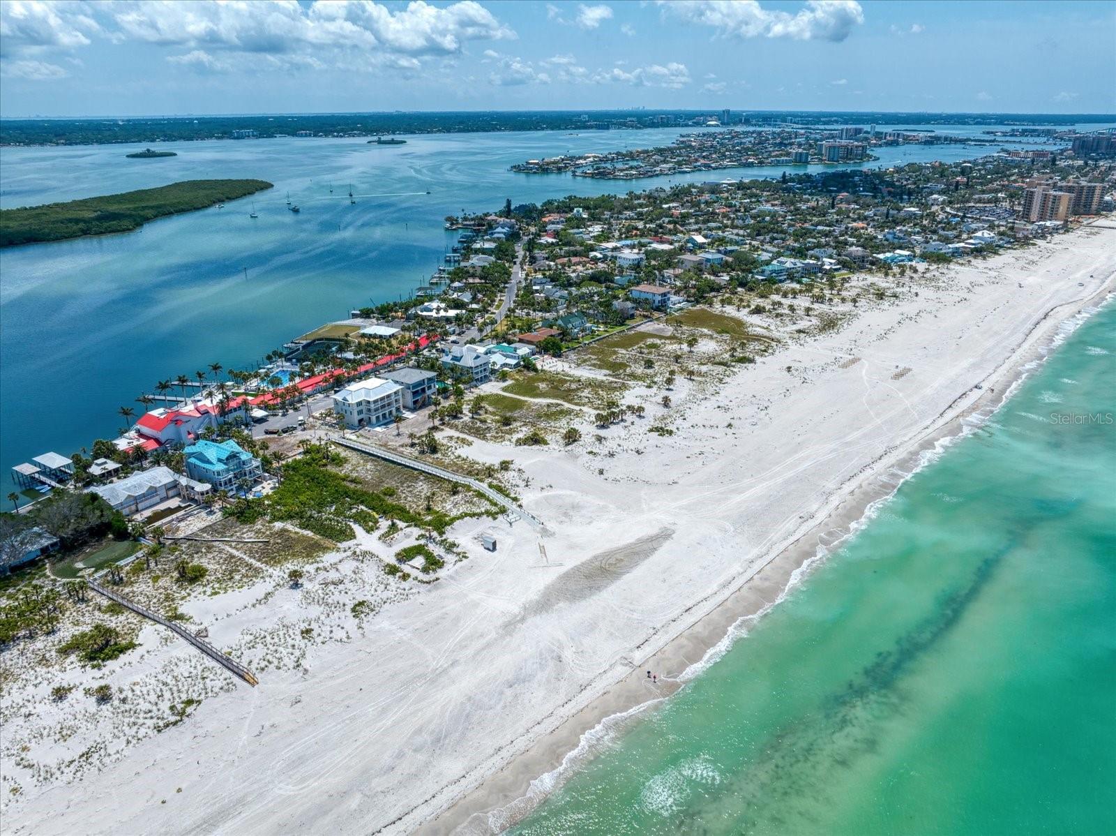 TB8383297 Property Photo