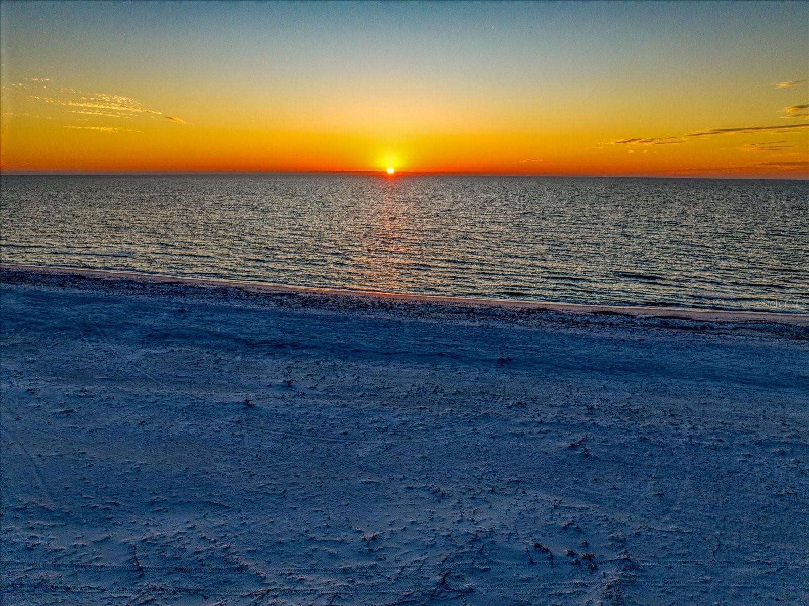 TB8383297 Property Photo