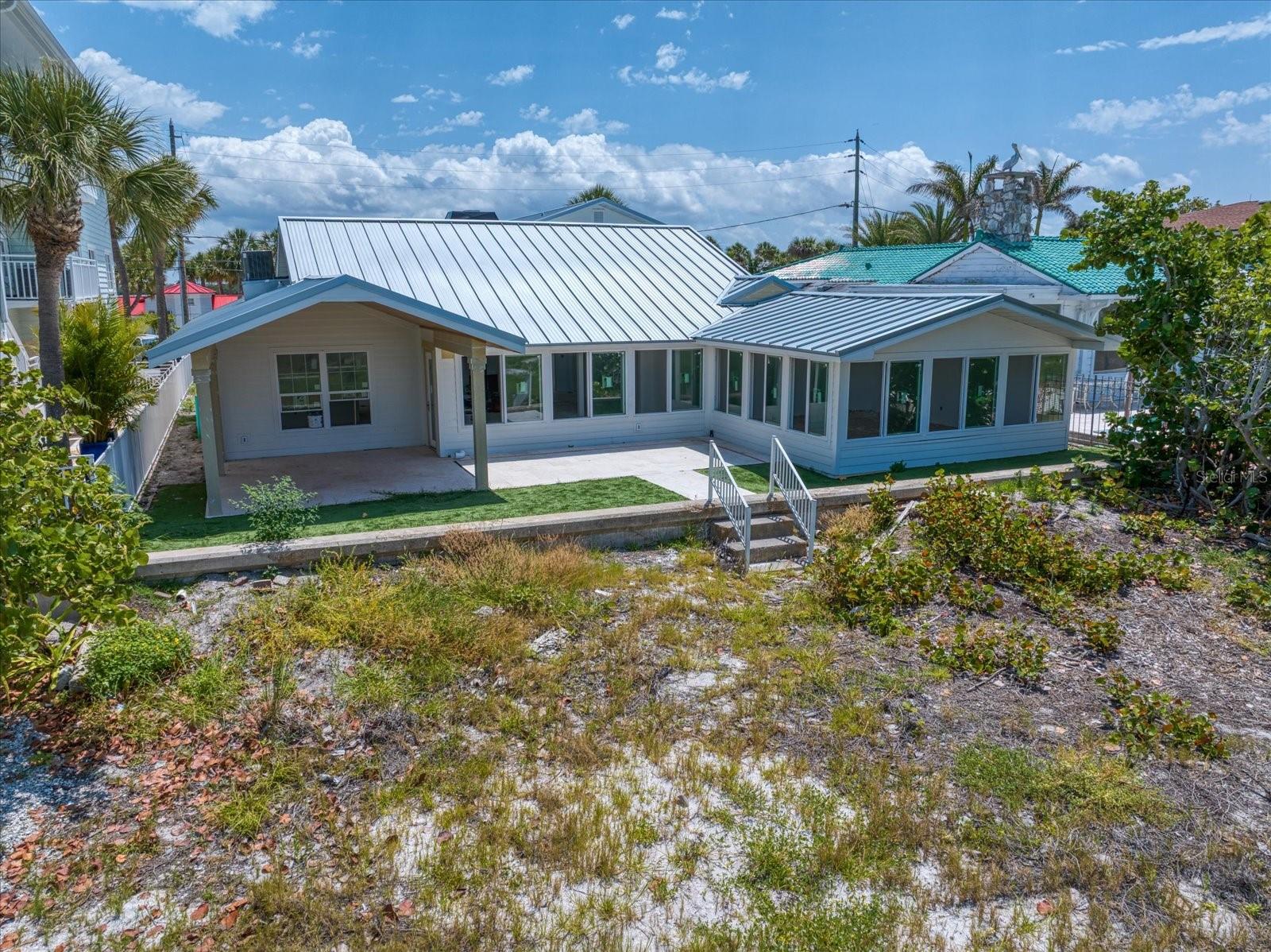 TB8383297 Property Photo