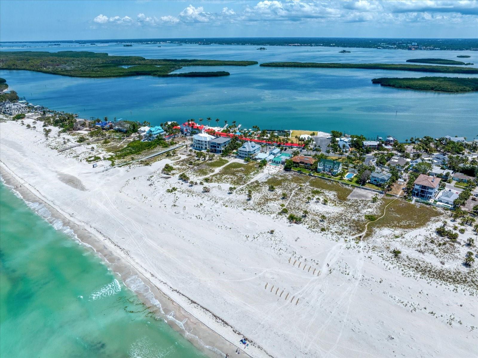 TB8383297 Property Photo