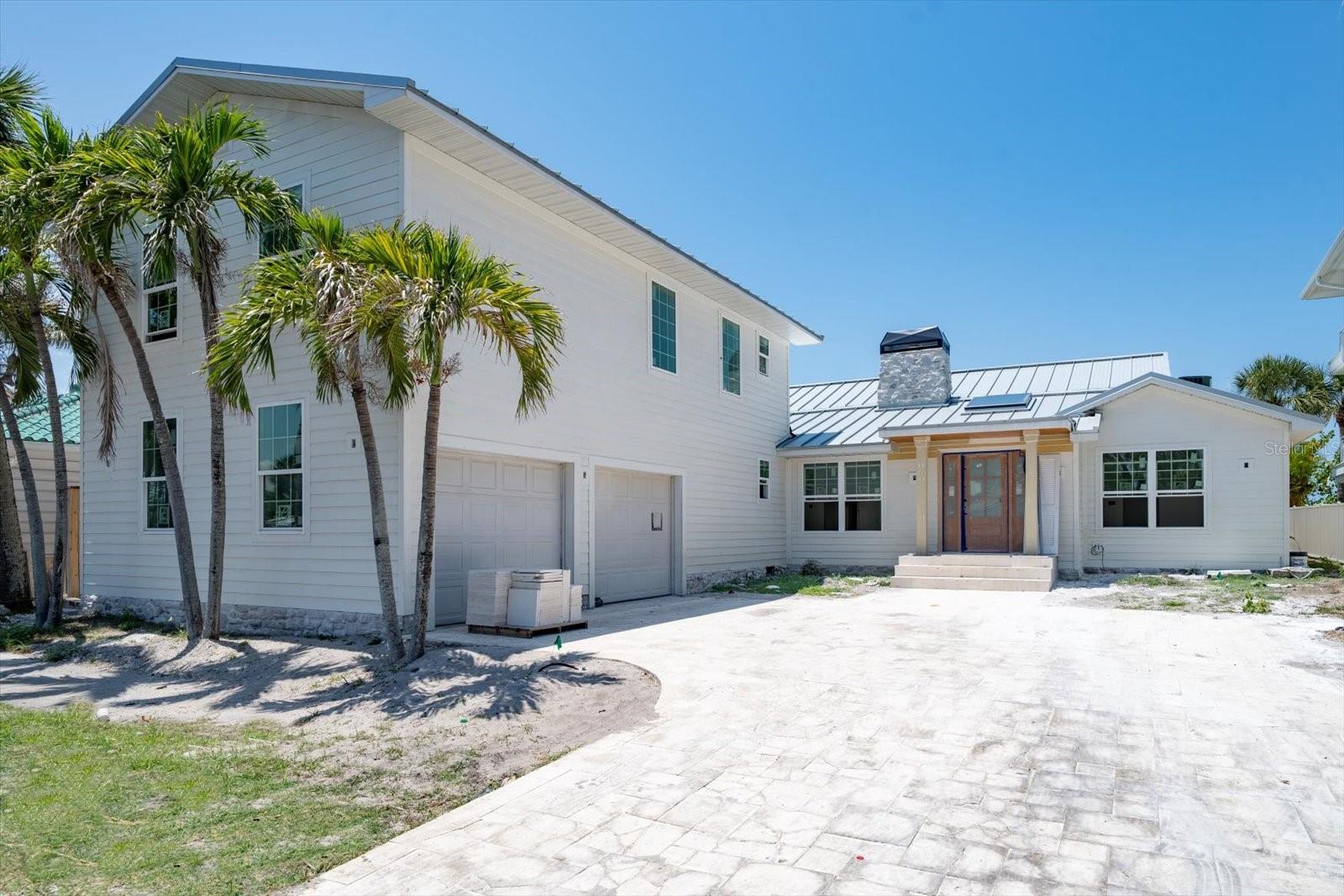 TB8383297 Property Photo