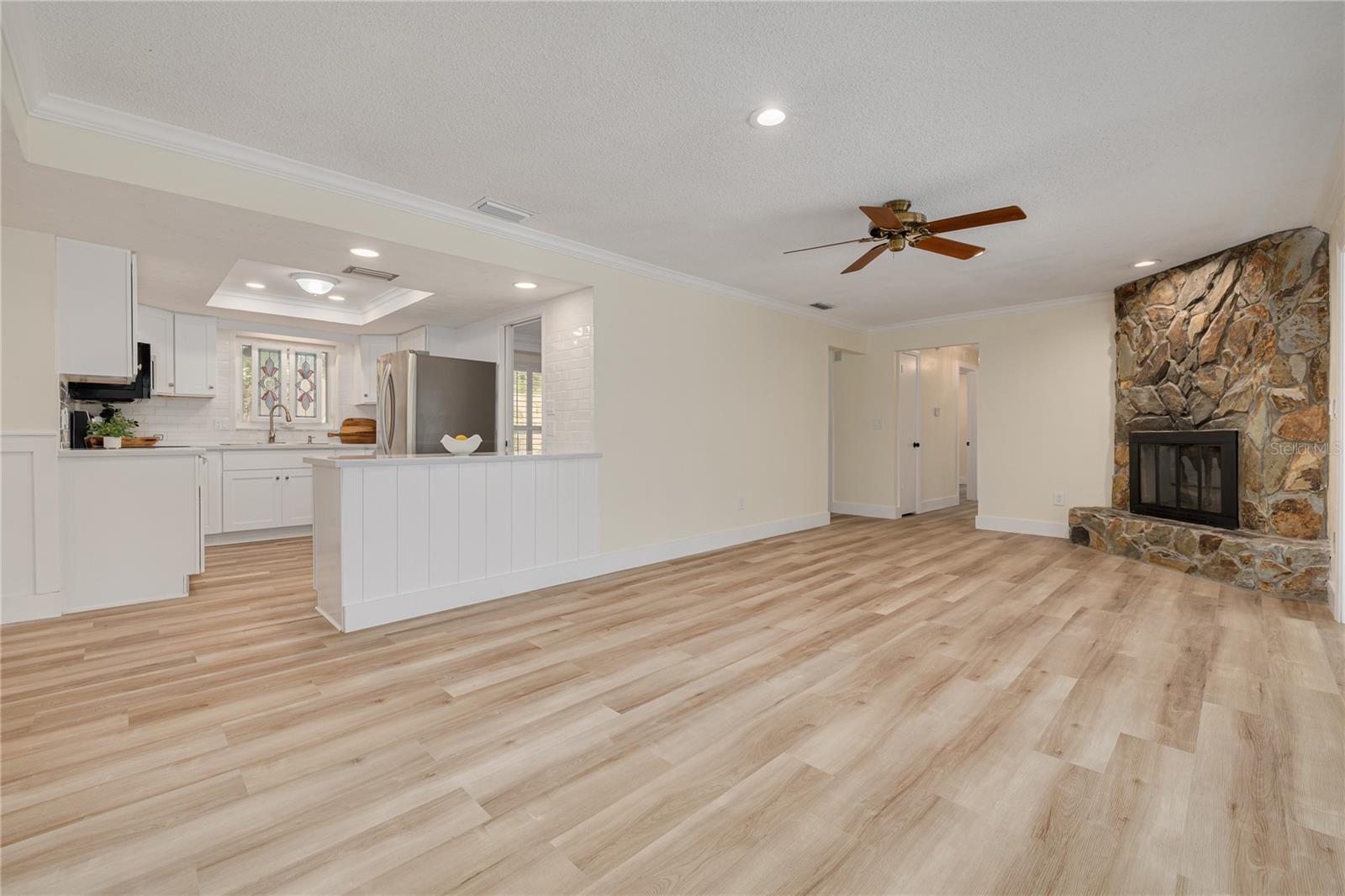 2370 WEYMOUTH DR, CLEARWATER, FL, 33764