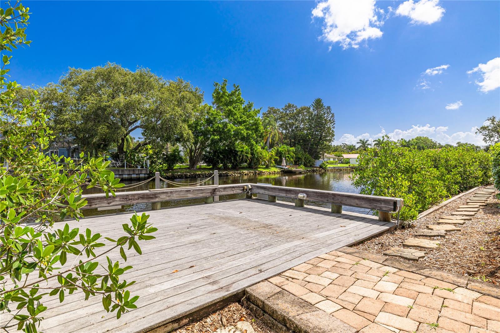 2370 WEYMOUTH DR, CLEARWATER, FL, 33764