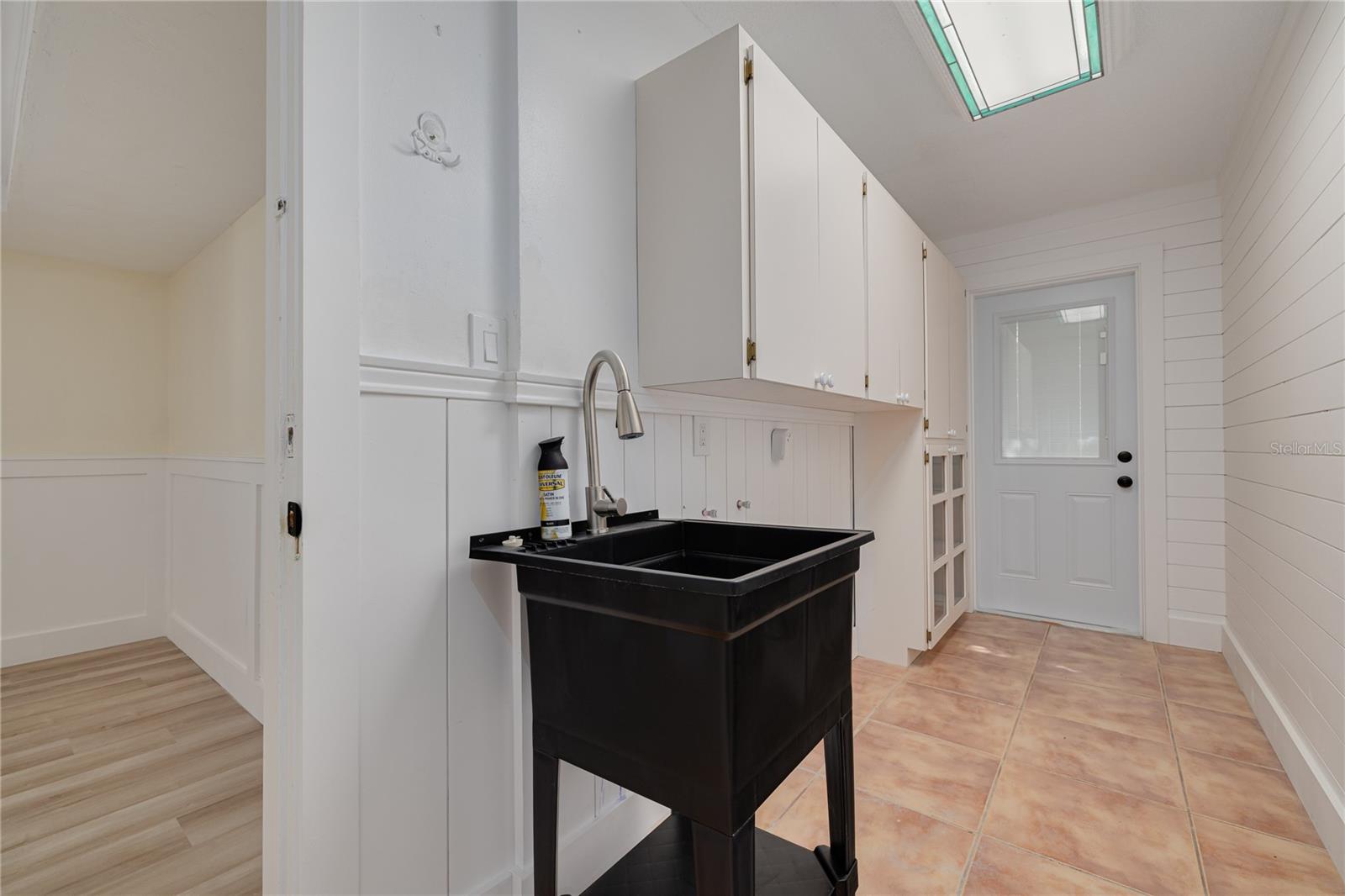 2370 WEYMOUTH DR, CLEARWATER, FL, 33764