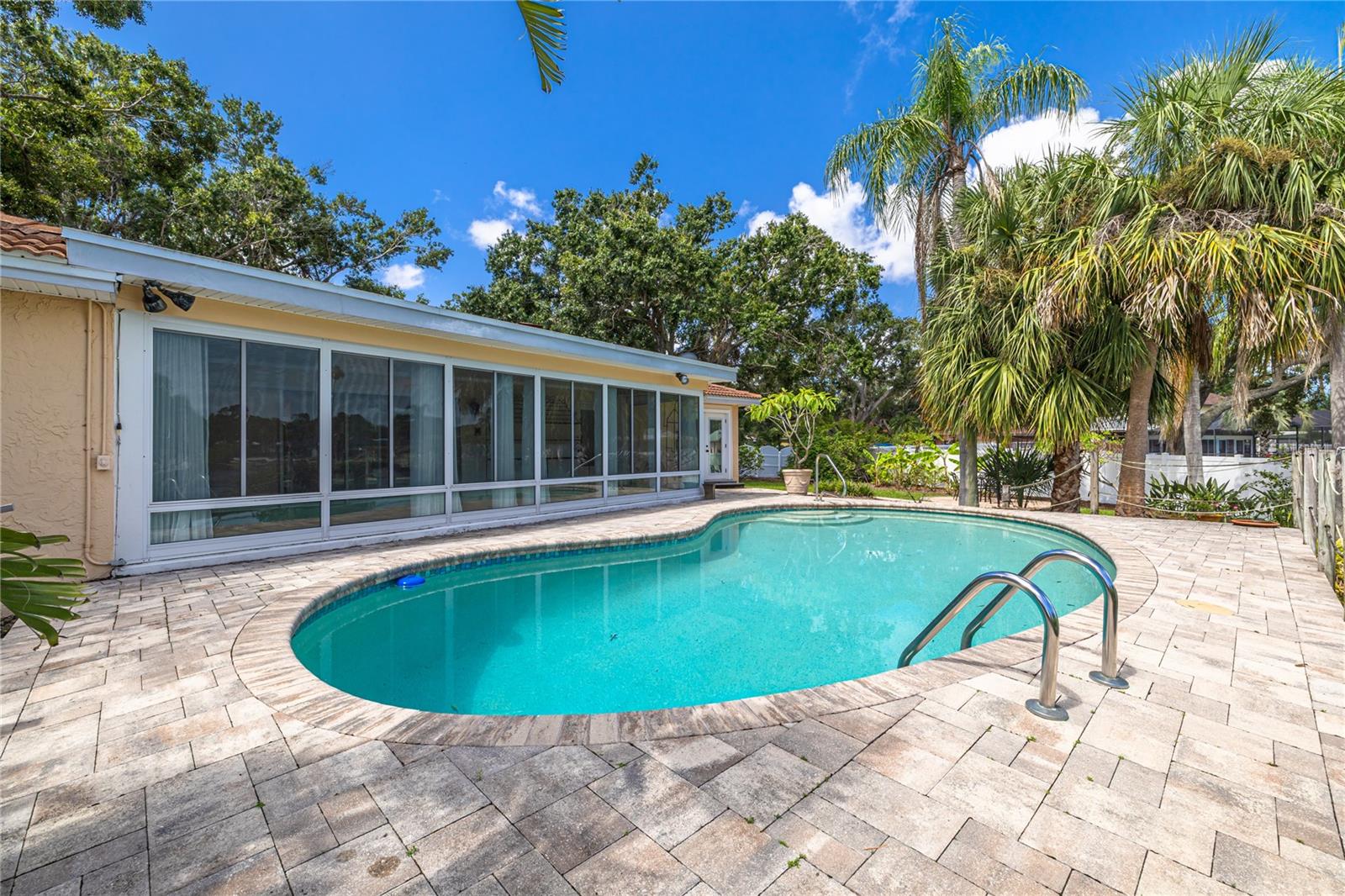 2370 WEYMOUTH DR, CLEARWATER, FL, 33764