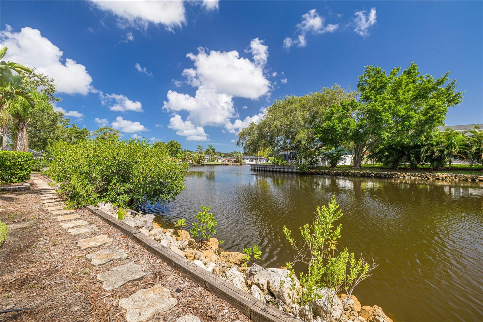 2370 WEYMOUTH DR, CLEARWATER, FL, 33764