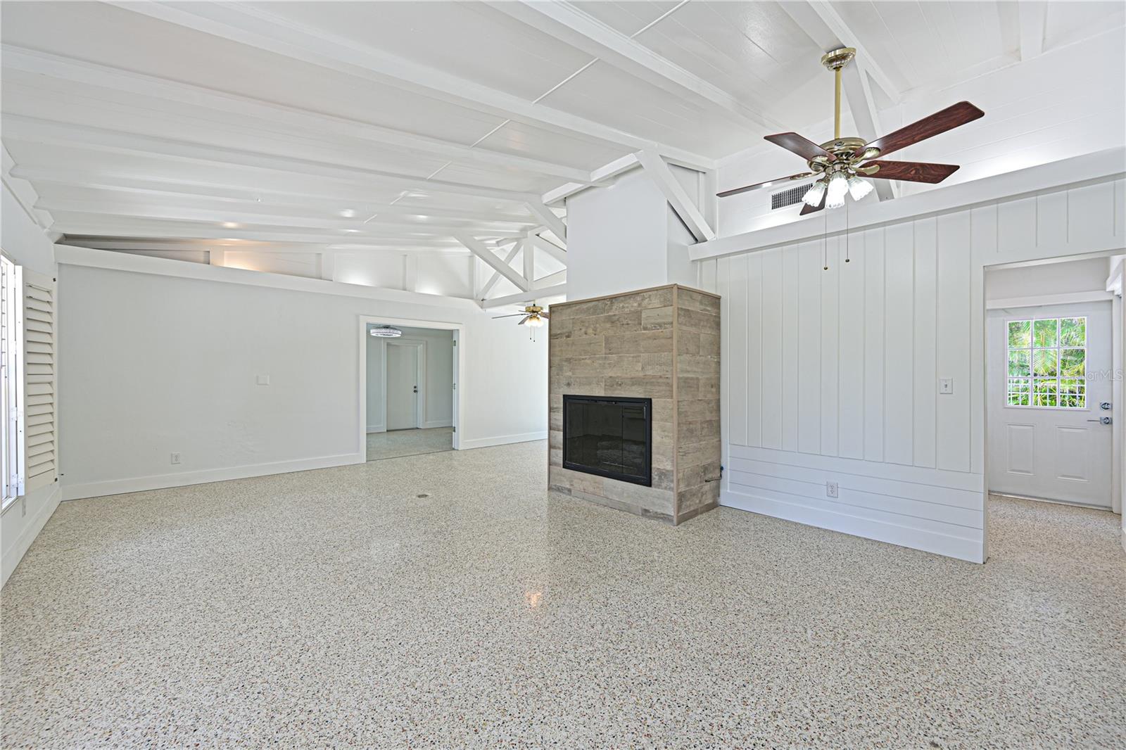 5924 GULF OF MEXICO DR, LONGBOAT KEY, FL, 34228