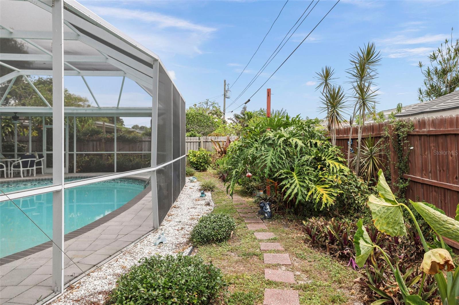 811 WOODLEY RD, CLEARWATER, FL, 33764