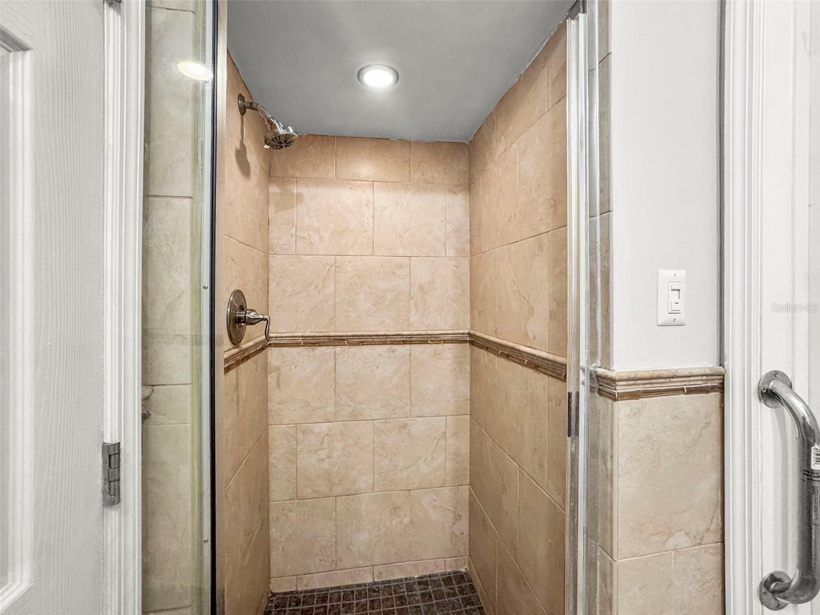 811 WOODLEY RD, CLEARWATER, FL, 33764