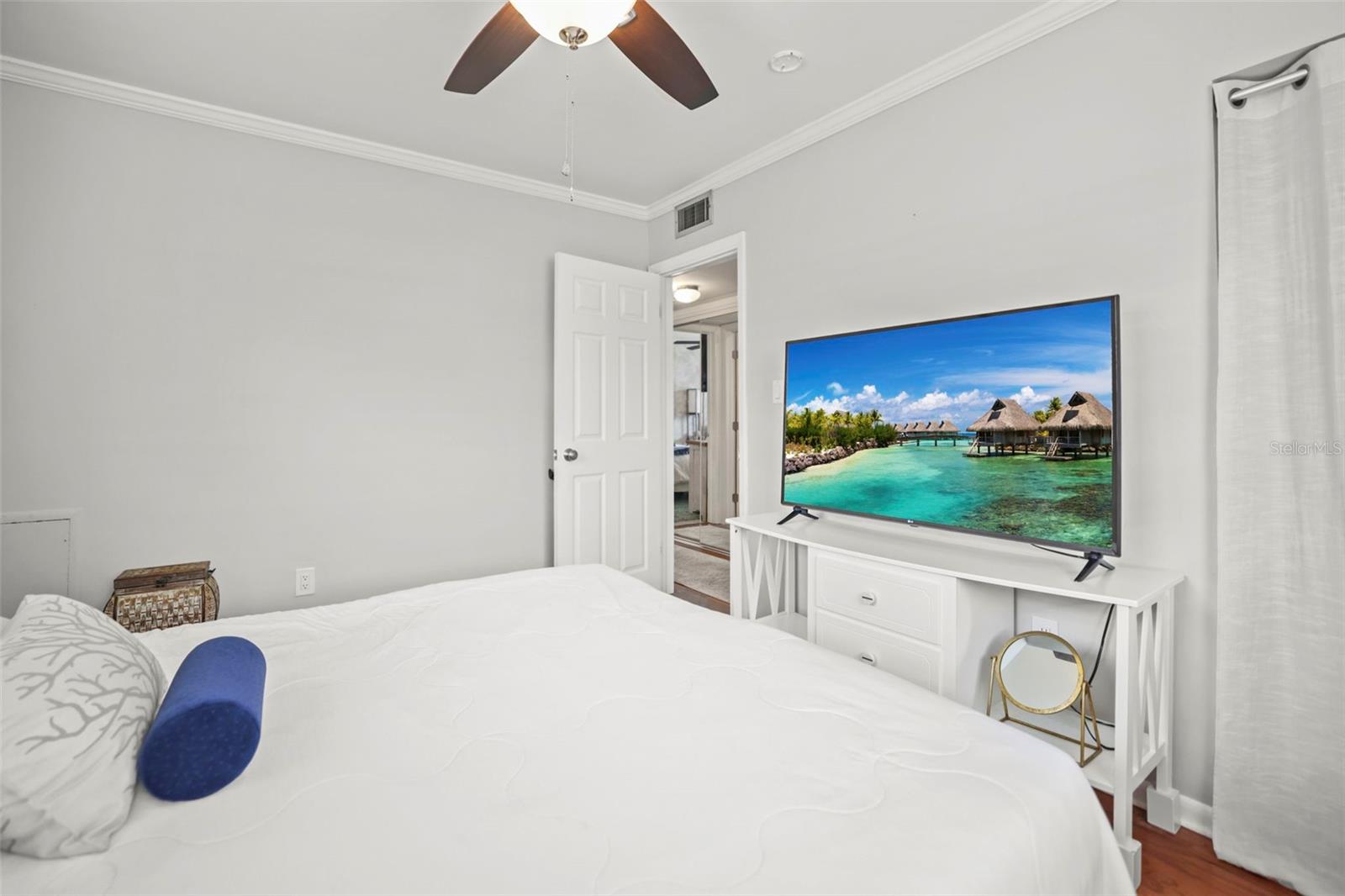 811 WOODLEY RD, CLEARWATER, FL, 33764