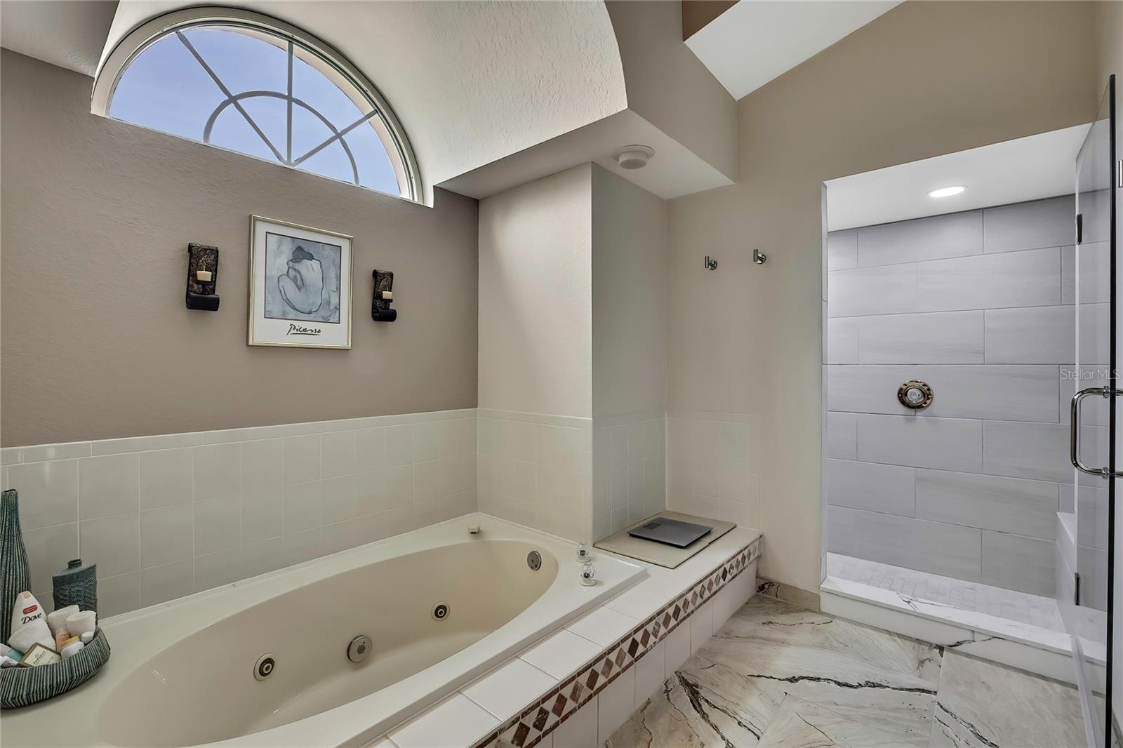 9346 SOUTHERN BELLE DR, WEEKI WACHEE, FL, 34613