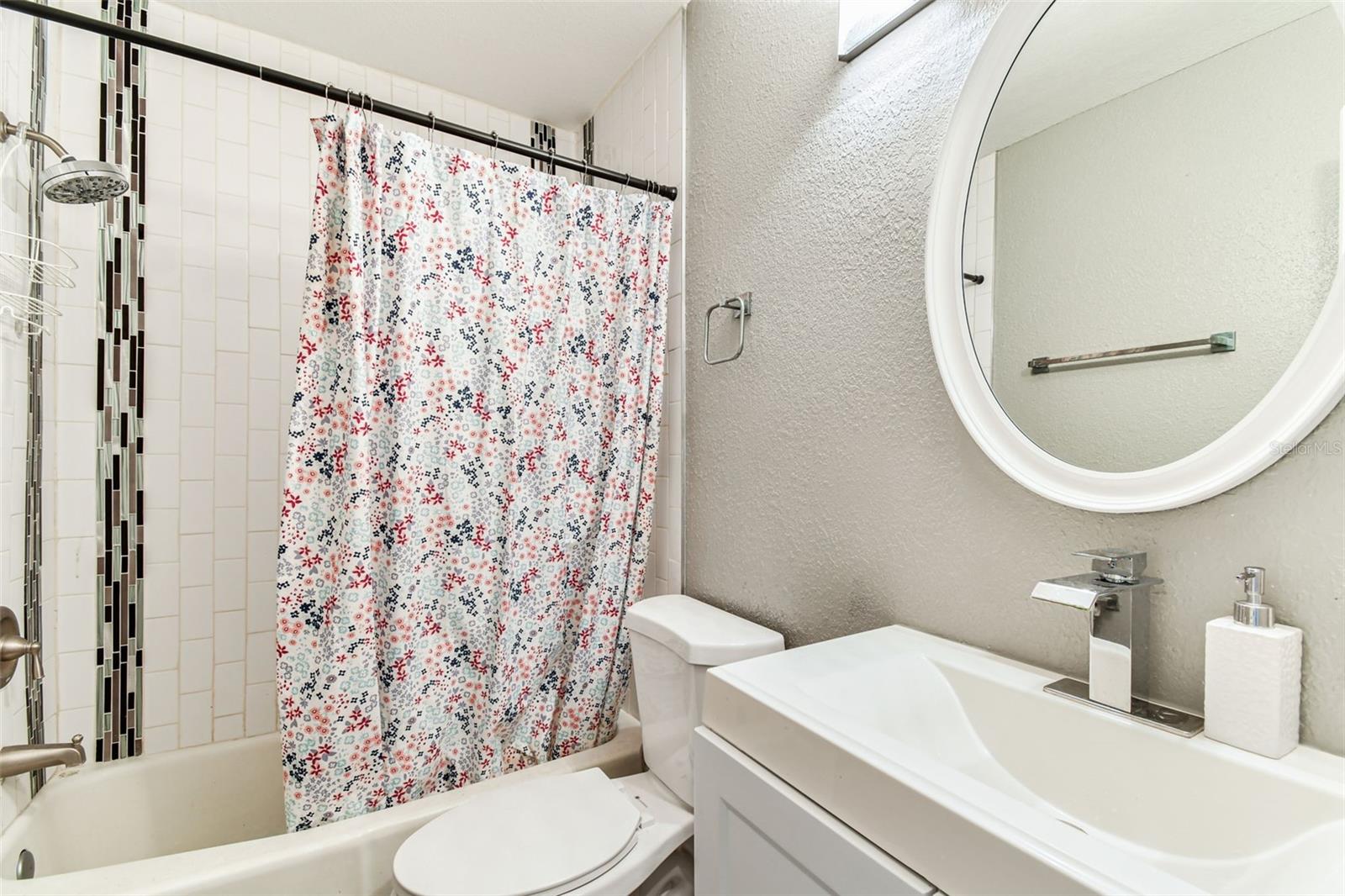 4465 56TH AVE N, ST PETERSBURG, FL, 33714