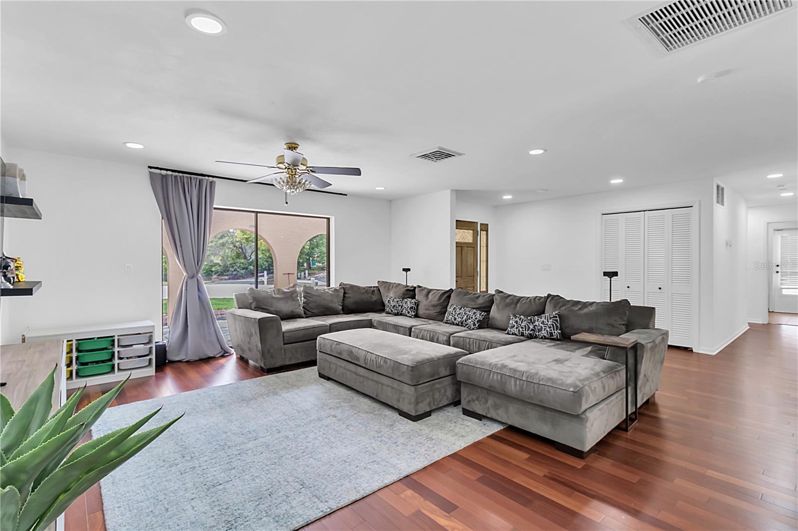 30 PINETREE CT, PALM HARBOR, FL, 34683