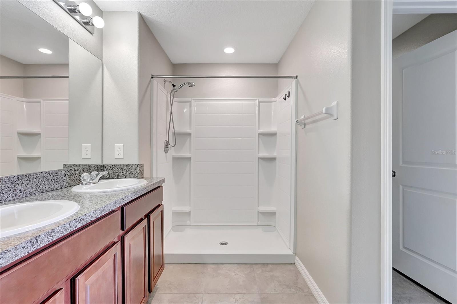 17058 PEACEFUL VALLEY DR, WIMAUMA, FL, 33598