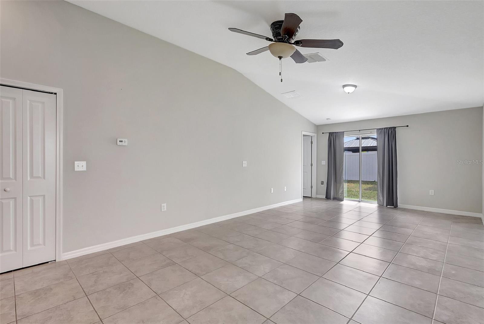 17058 PEACEFUL VALLEY DR, WIMAUMA, FL, 33598