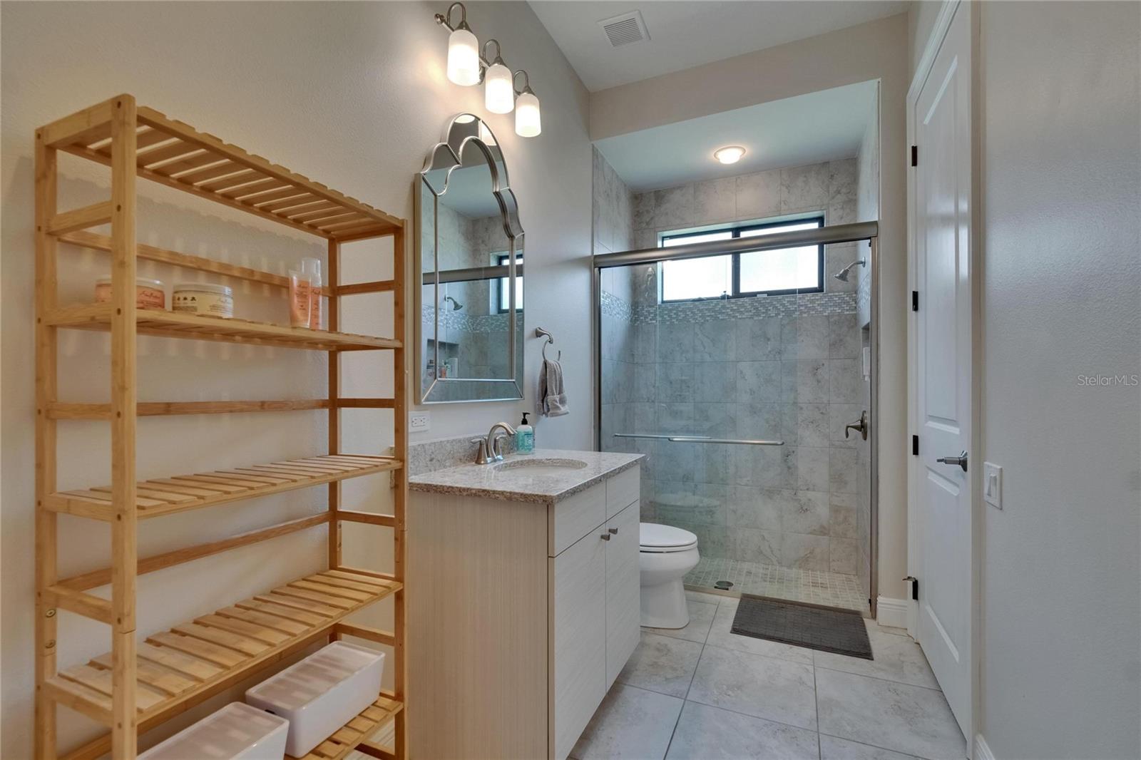 16406 CHAPMAN CROSSING DR, LITHIA, FL, 33547