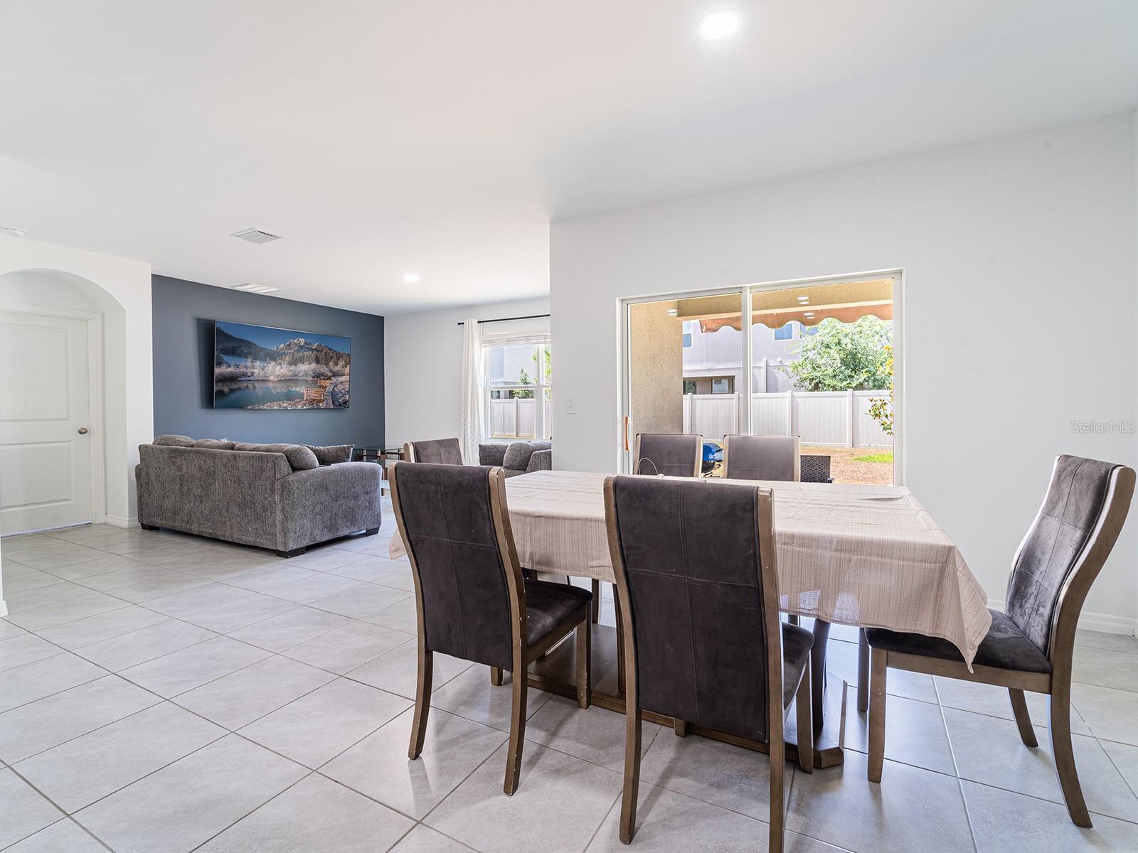 8891 BOWER BASS CIR, WESLEY CHAPEL, FL, 33545