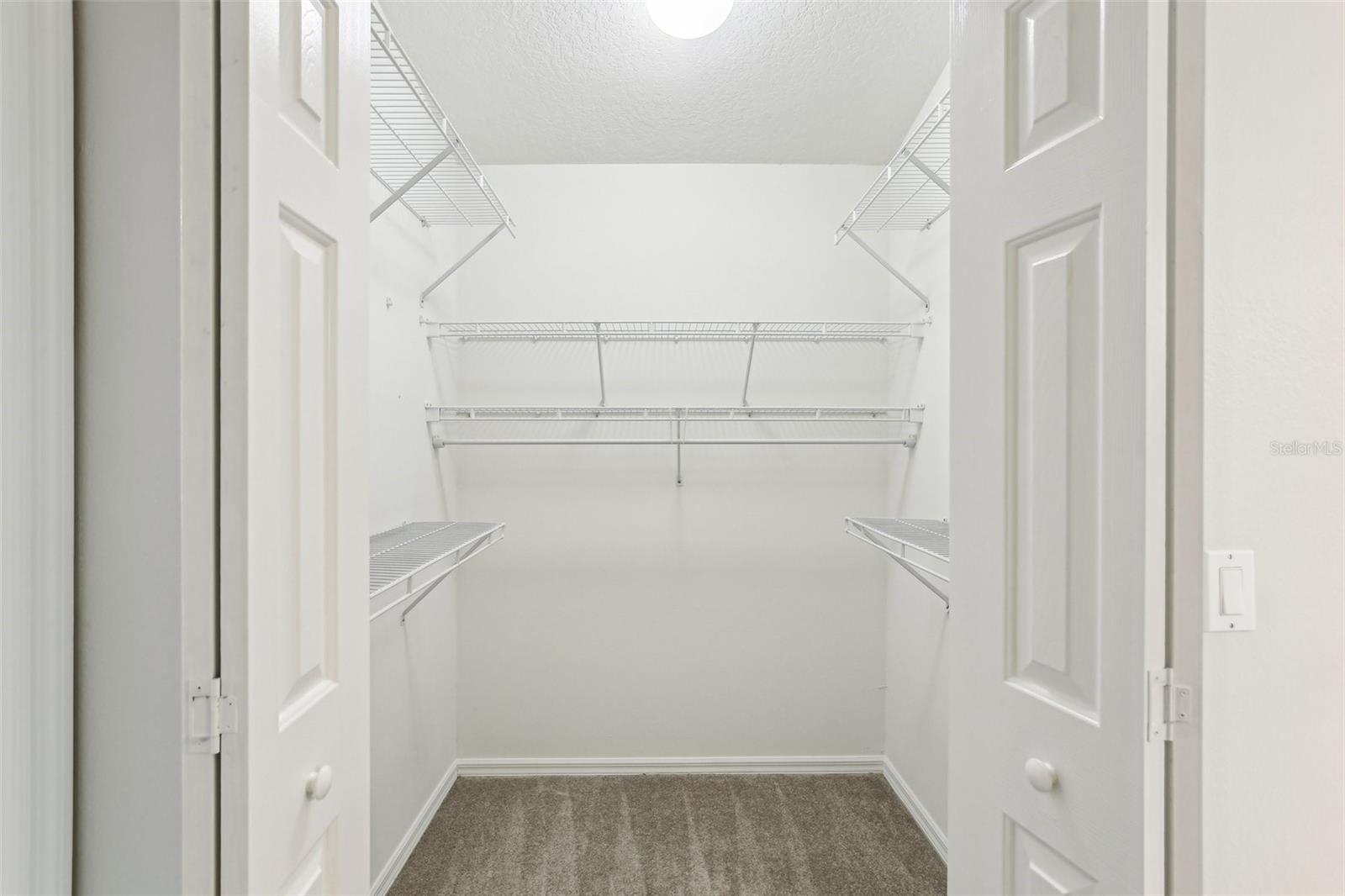 10150 HEATHER SOUND DR, TAMPA, FL, 33647