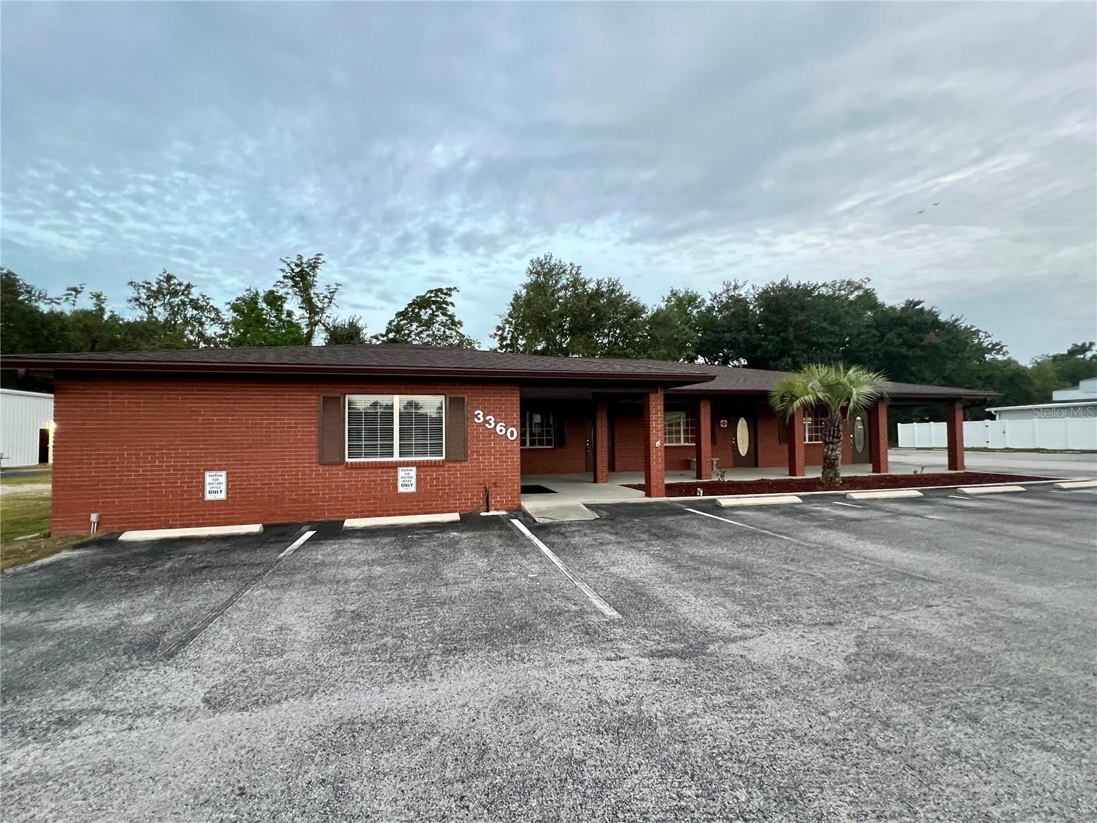 3360 US HIGHWAY 441/27, FRUITLAND PARK, FL, 34731
