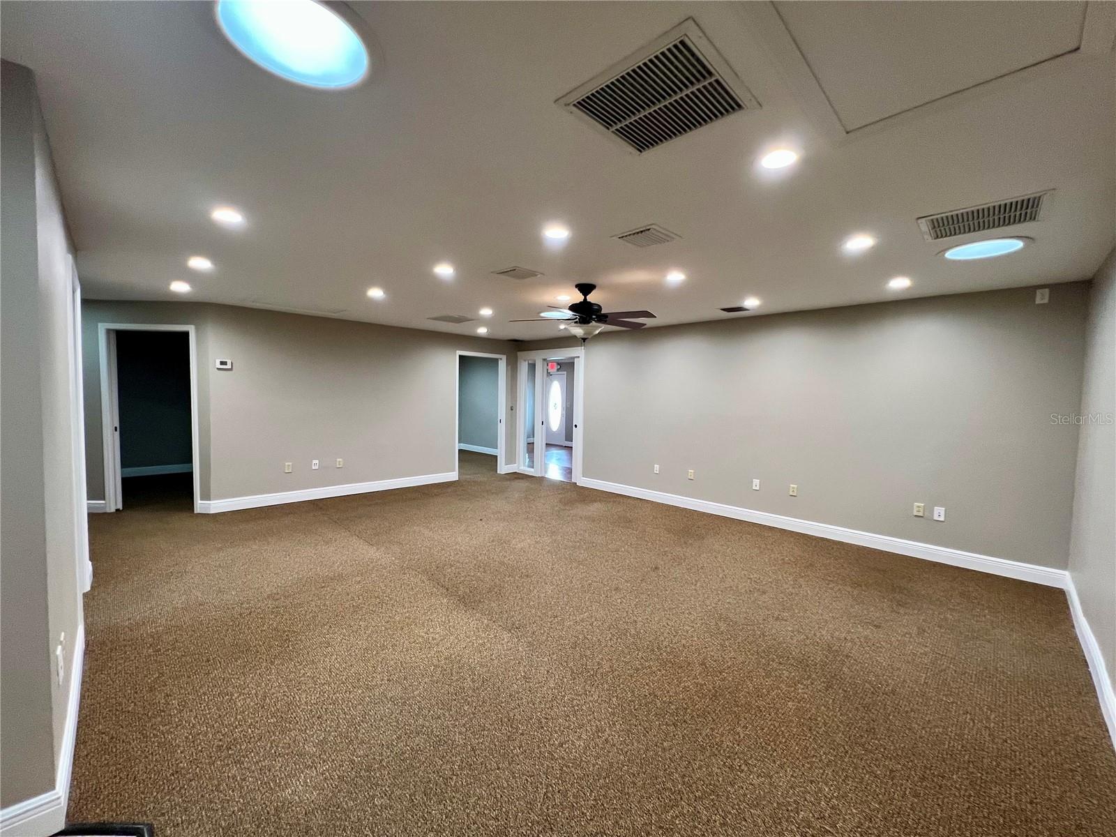 3360 US HIGHWAY 441/27, FRUITLAND PARK, FL, 34731