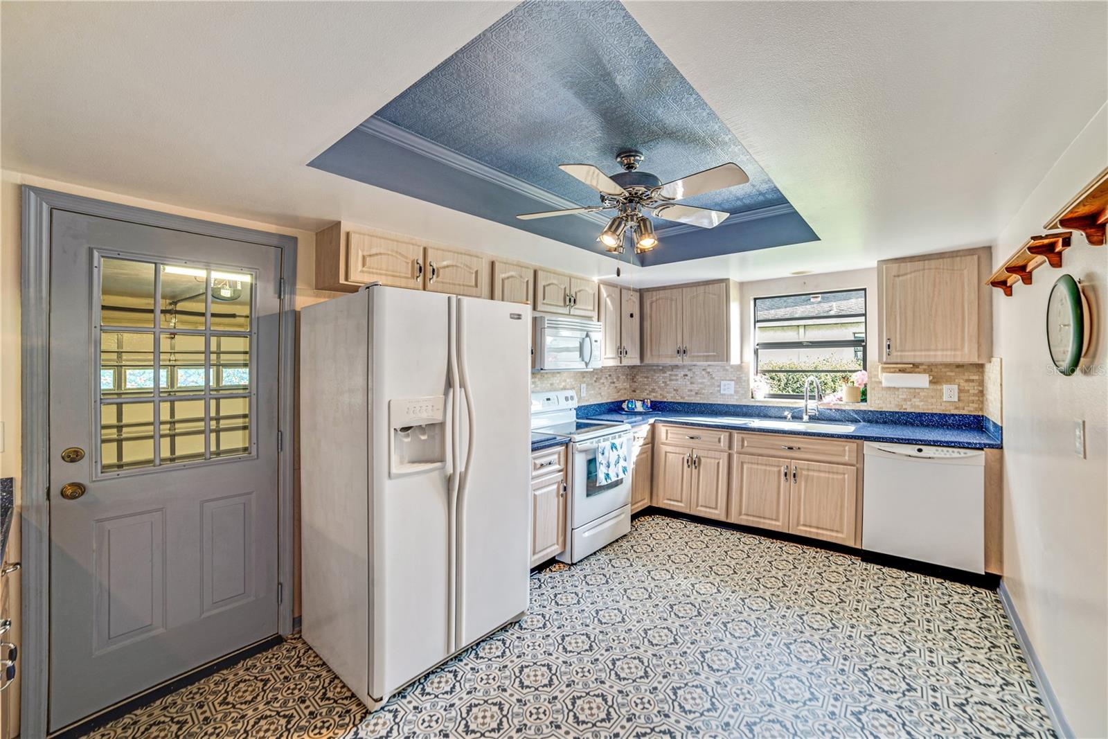 2607 LANCASTER DR #35, SUN CITY CENTER, FL, 33573