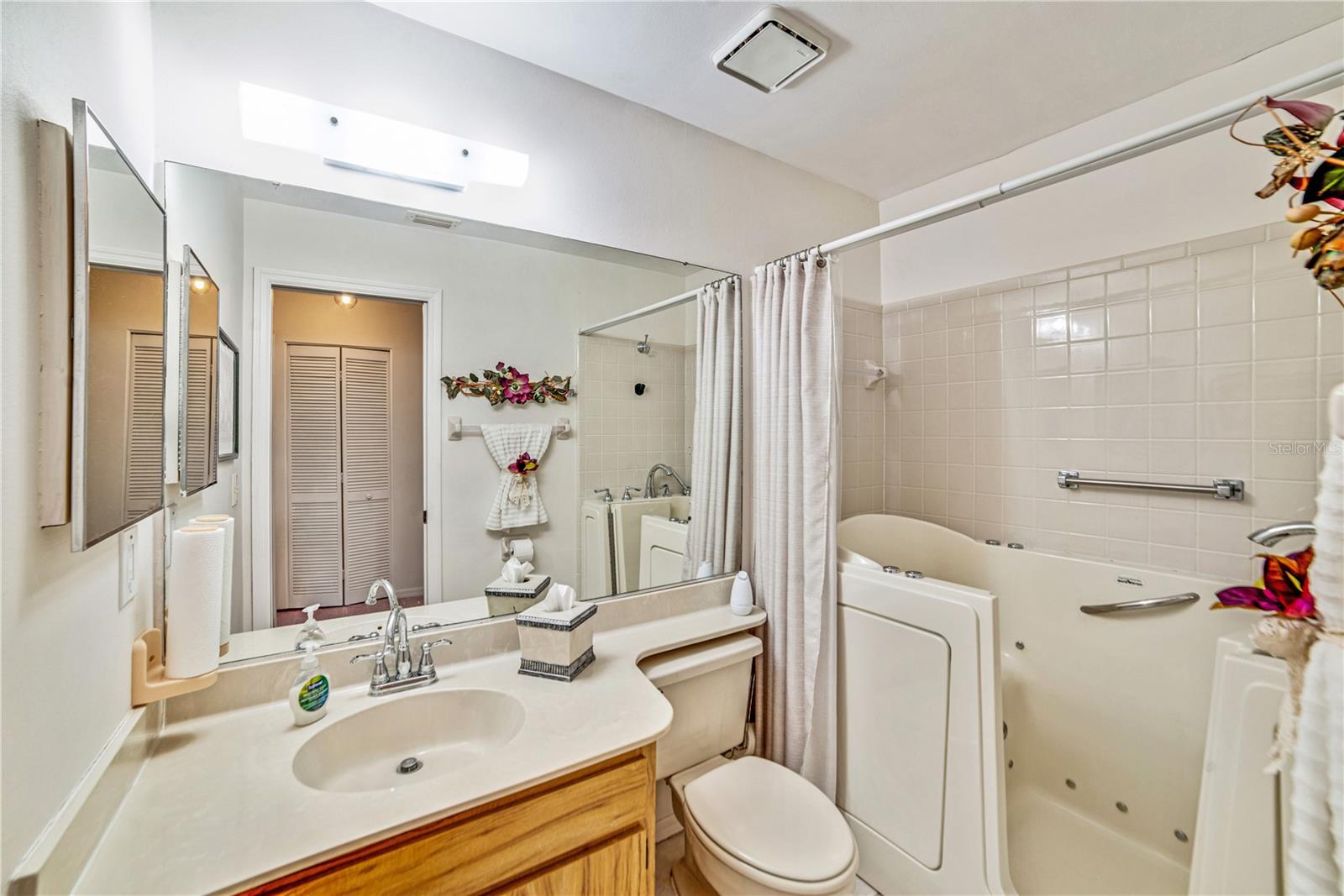 2607 LANCASTER DR #35, SUN CITY CENTER, FL, 33573