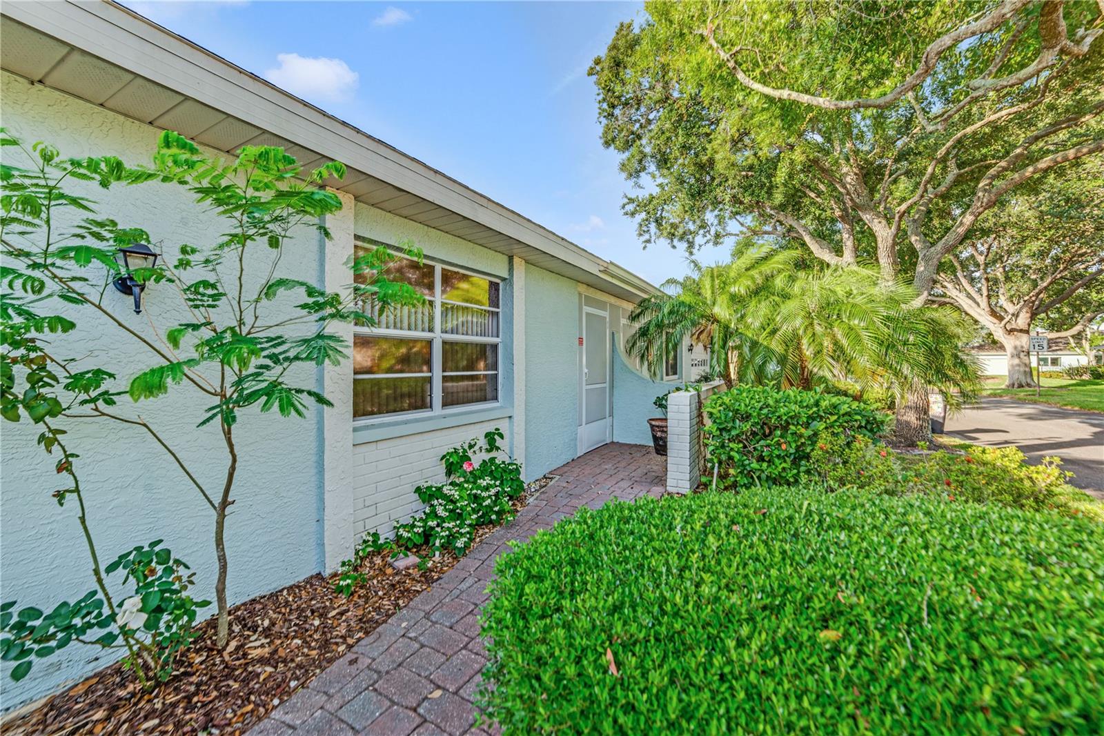 2607 LANCASTER DR #35, SUN CITY CENTER, FL, 33573