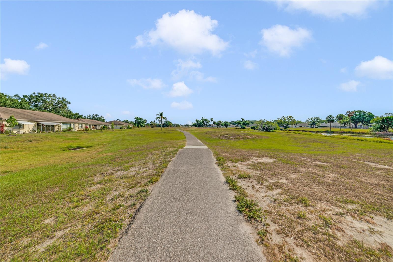 2607 LANCASTER DR #35, SUN CITY CENTER, FL, 33573