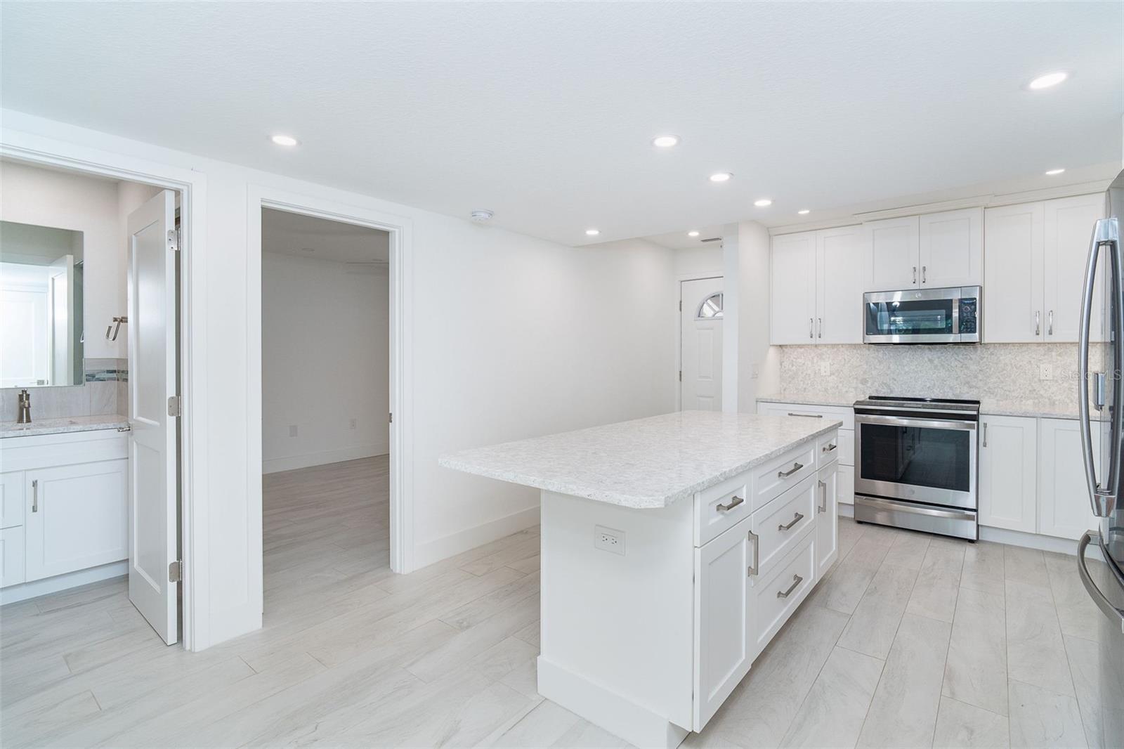 2700 N BEACH RD #A201, ENGLEWOOD, FL, 34223