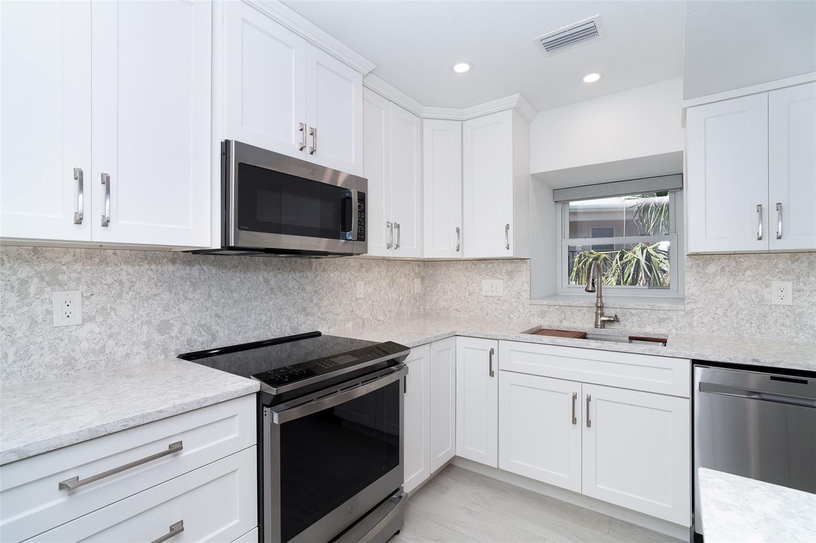 2700 N BEACH RD #A201, ENGLEWOOD, FL, 34223