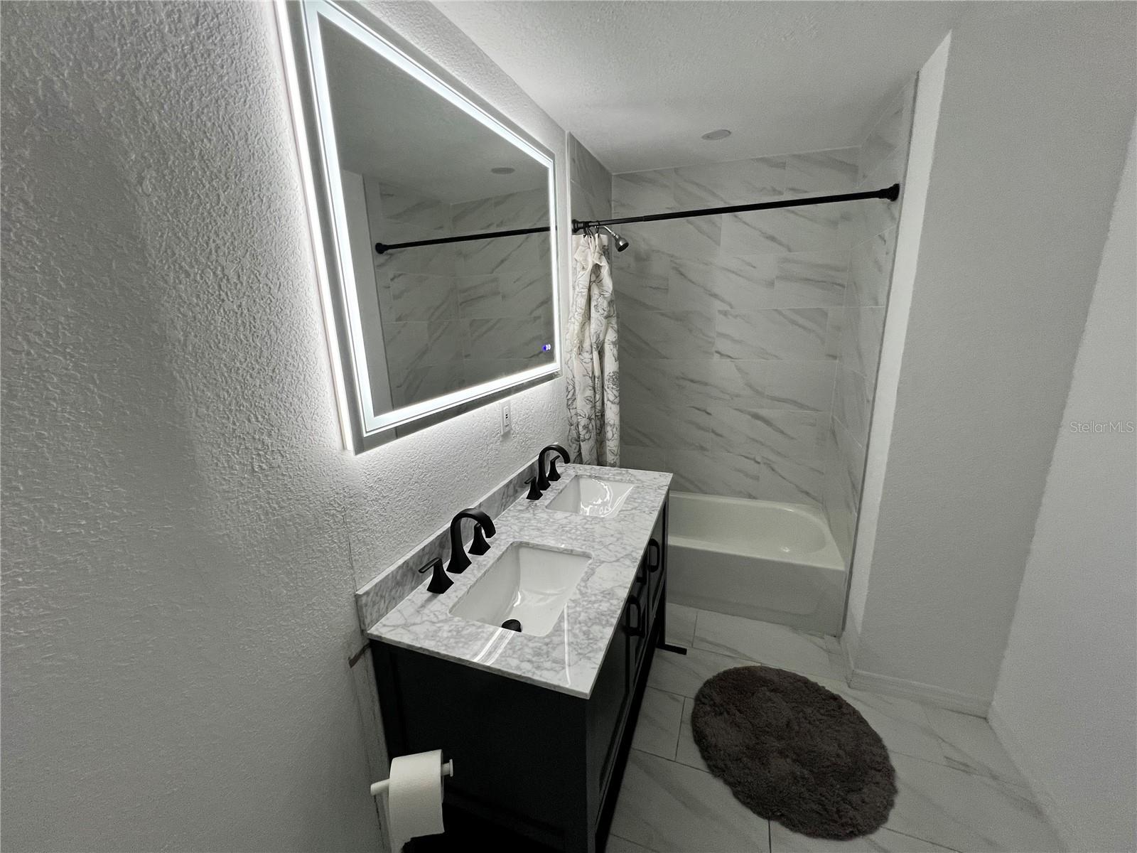 908 E CAYUGA ST, TAMPA, FL, 33603