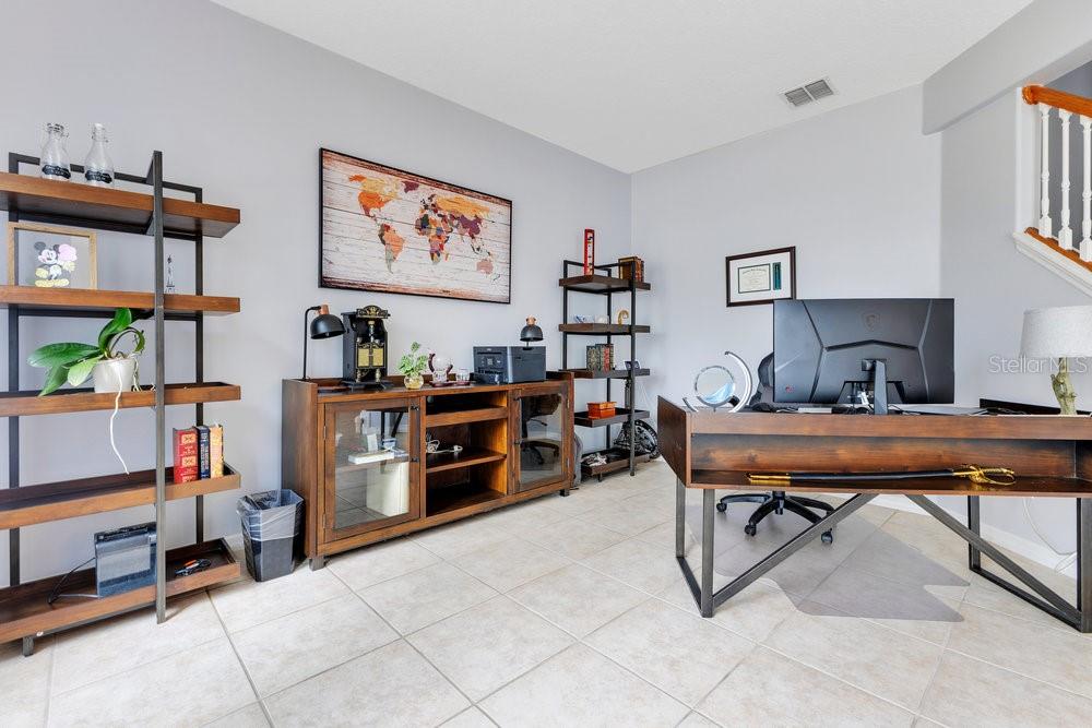 8676 CURRITUCK SOUND LN, ORLANDO, FL, 32829