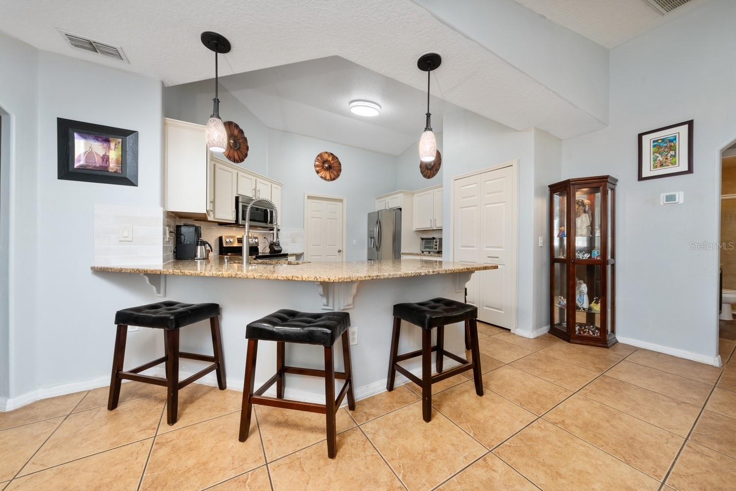 402 OHIO WAY, KISSIMMEE, FL, 34759