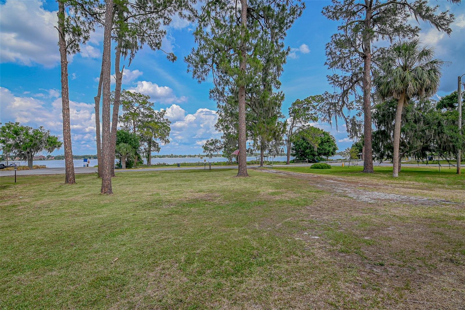 1505 W LAKE CANNON DR NW, WINTER HAVEN, FL, 33881